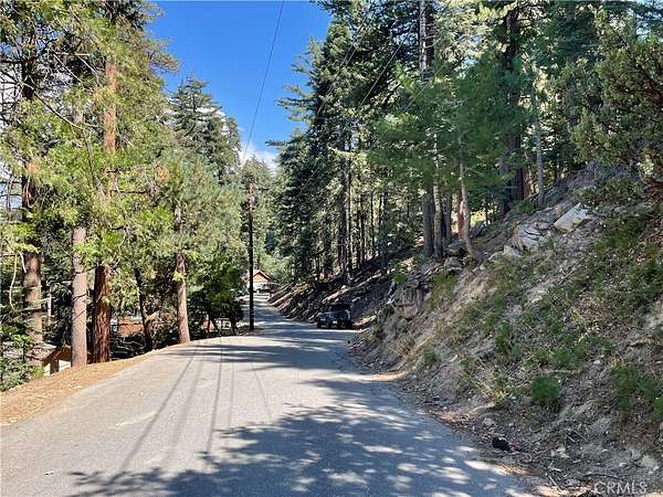 0.08 Acres of Land for Sale in Twin Peaks, California