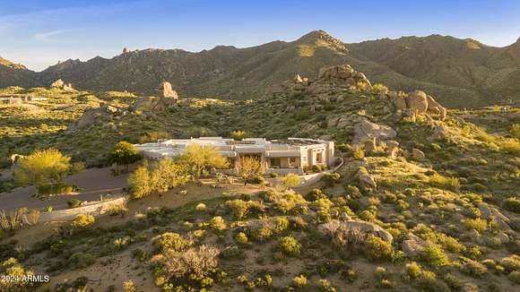 2.32 Acres of Residential Land with Home for Sale in Scottsdale, Arizona