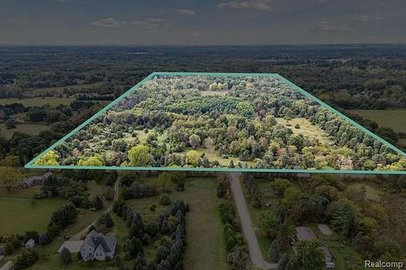 82.8 Acres of Recreational Land for Sale in Pinckney, Michigan