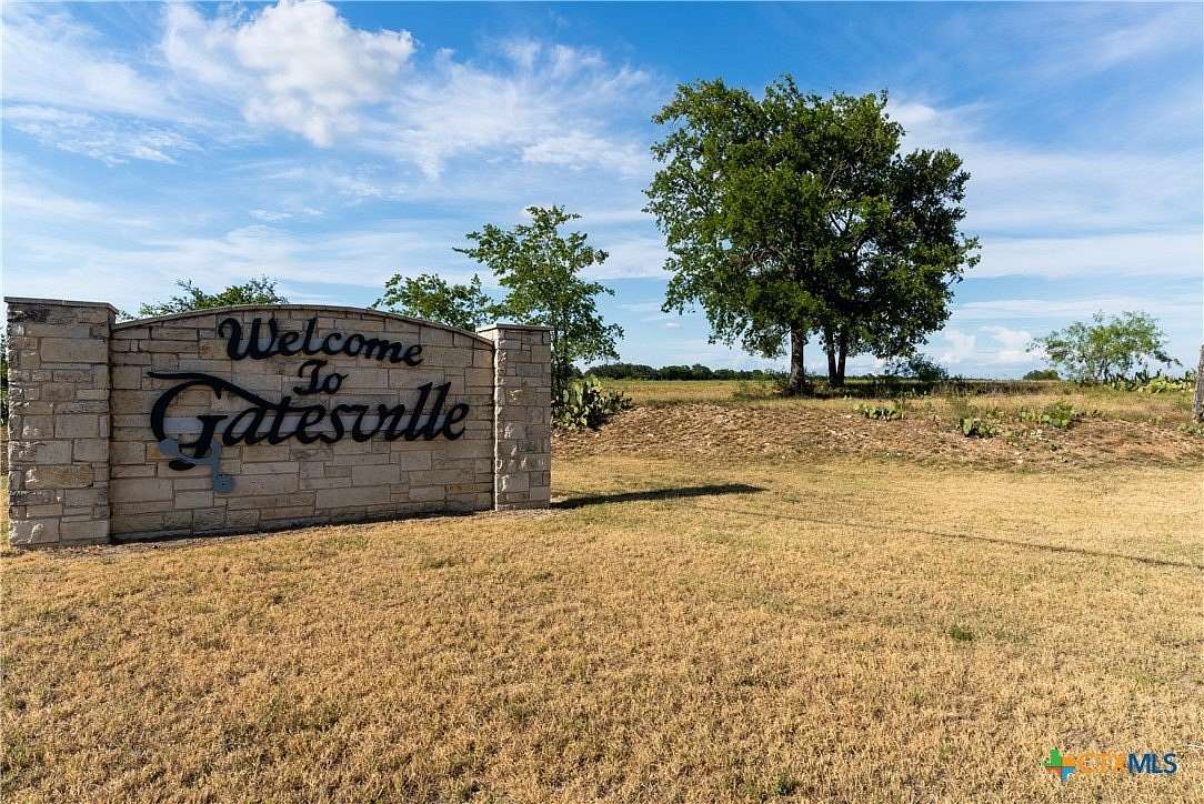 33.9 Acres of Mixed-Use Land for Sale in Gatesville, Texas