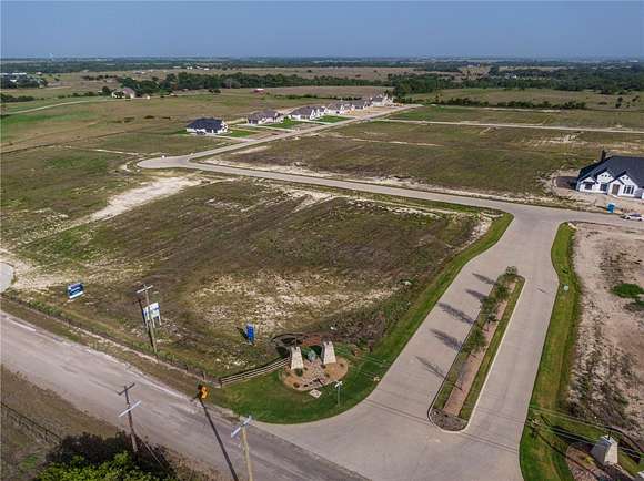 1 Acre of Residential Land for Sale in Waxahachie, Texas