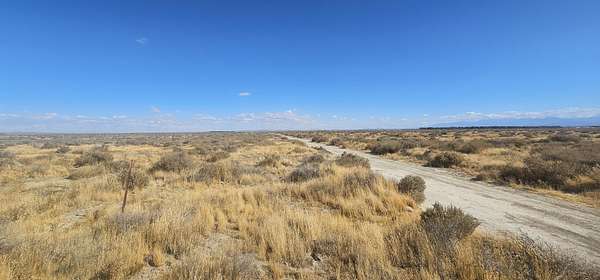 10 Acres of Commercial Land for Sale in Lancaster, California