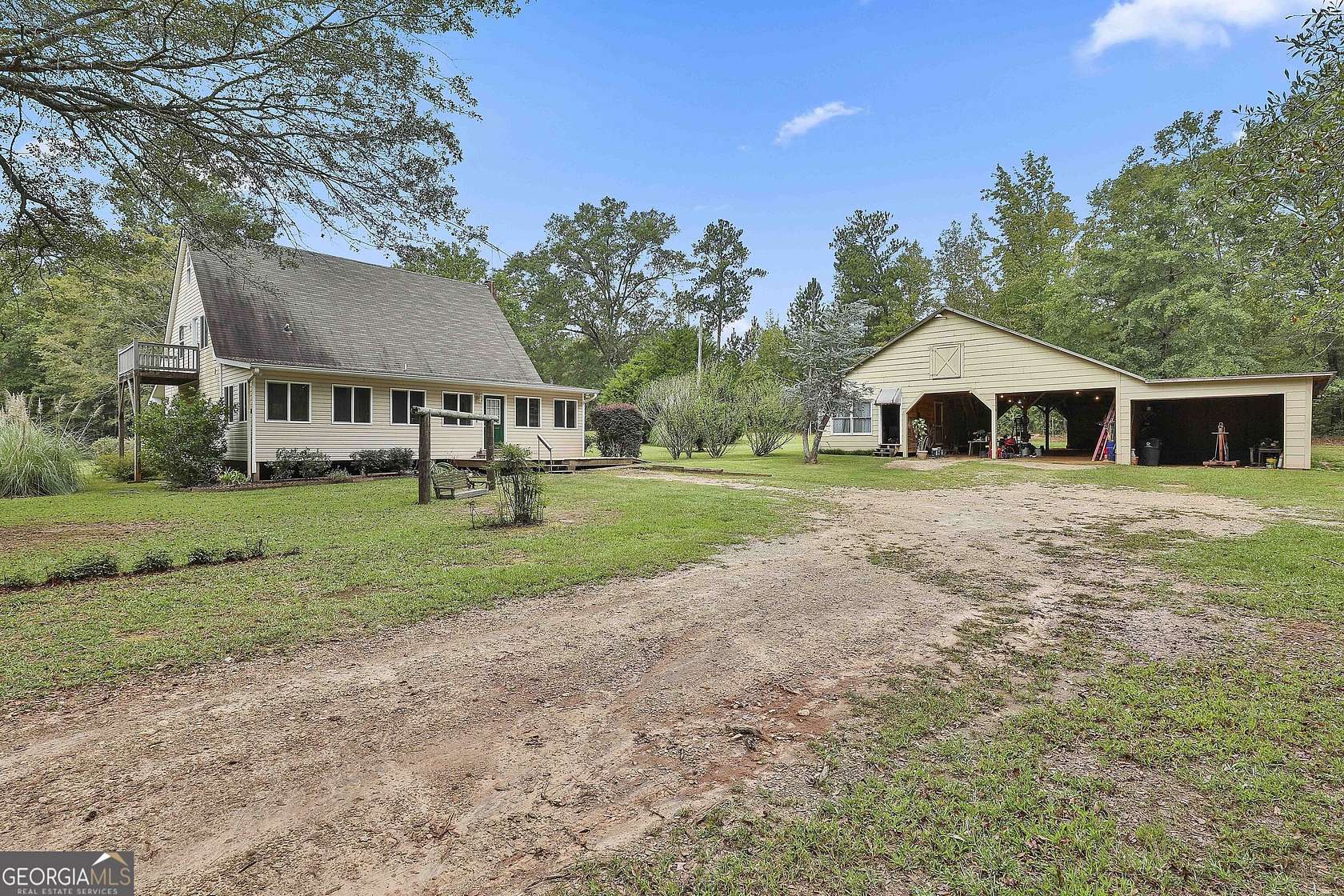 5.37 Acres of Land with Home for Sale in Jackson, Georgia