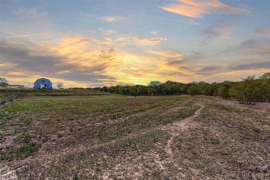 10.864 Acres of Agricultural Land for Sale in Gunter, Texas