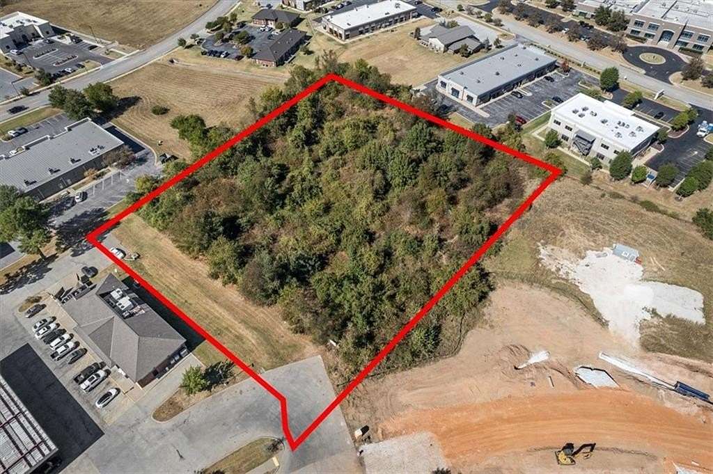 2.82 Acres of Commercial Land for Sale in Rogers, Arkansas