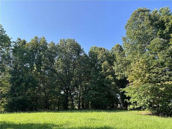 3.01 Acres of Land for Sale in Harrison, Arkansas