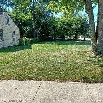 0.1 Acres of Residential Land for Sale in Hazel Park, Michigan