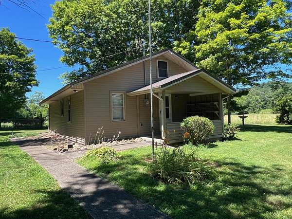 98.9 Acres of Land with Home for Sale in Elk Horn, Kentucky