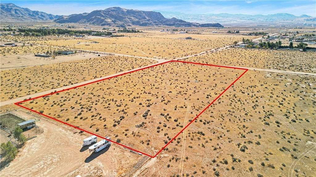 5 Acres of Land for Sale in Apple Valley, California