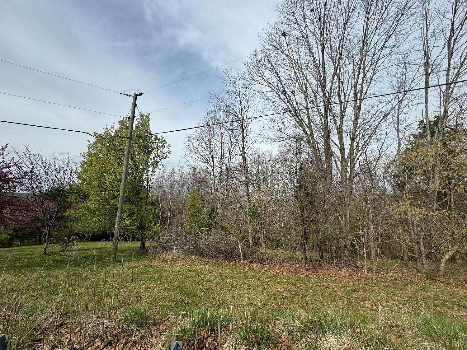 1.293 Acres of Land for Sale in Goodview, Virginia