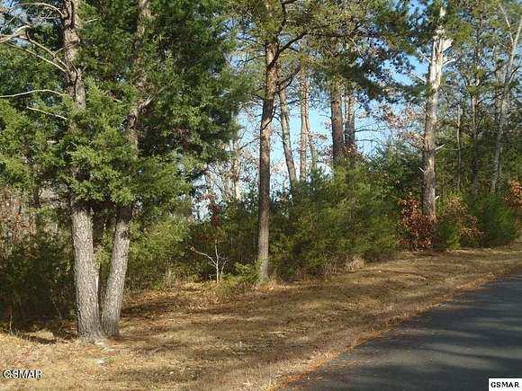 3.4 Acres of Residential Land for Sale in Dandridge, Tennessee