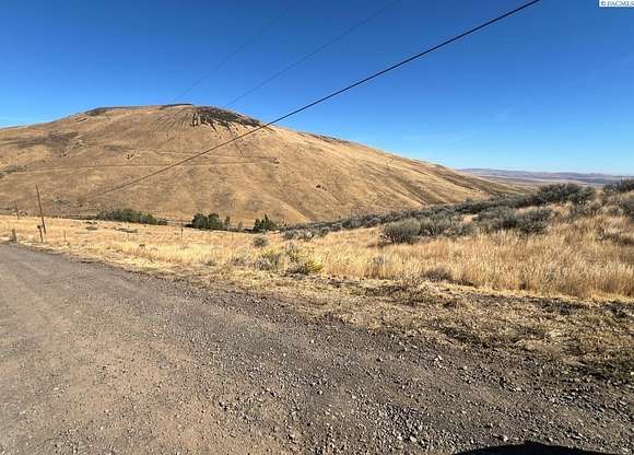 9.99 Acres of Residential Land for Sale in Yakima, Washington