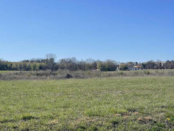 1 Acre of Mixed-Use Land for Sale in Harrison, Arkansas