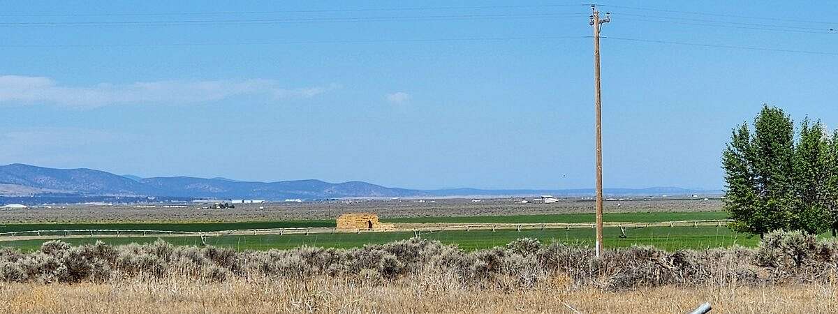 1 Acre of Residential Land for Sale in Christmas Valley, Oregon