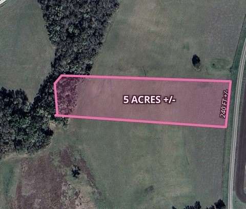 5 Acres of Residential Land for Sale in Lorena, Texas