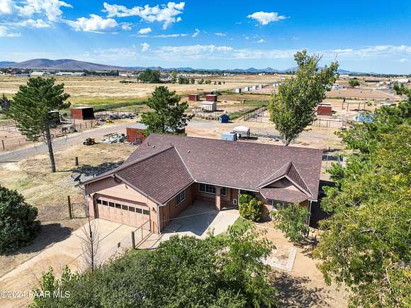 9.68 Acres of Land with Home for Sale in Prescott Valley, Arizona