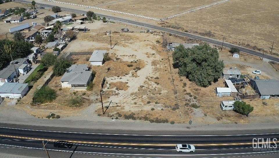 0.68 Acres of Residential Land for Sale in Taft, California