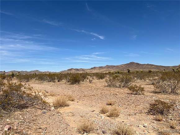 2.34 Acres of Residential Land for Sale in Golden Valley, Arizona