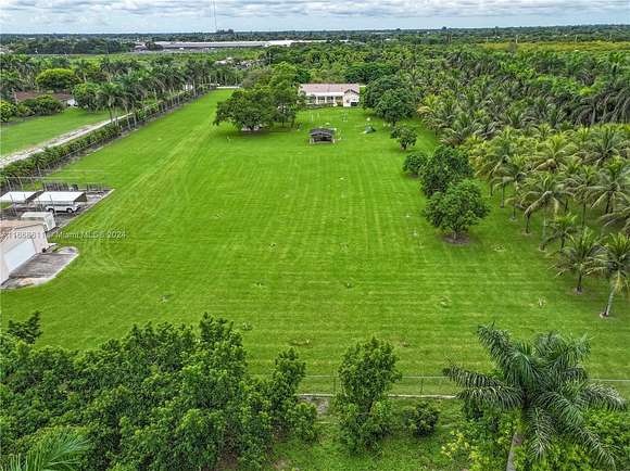 5 Acres of Residential Land with Home for Sale in Miami, Florida