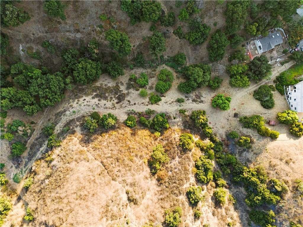 13.268 Acres of Land for Sale in Studio City, California