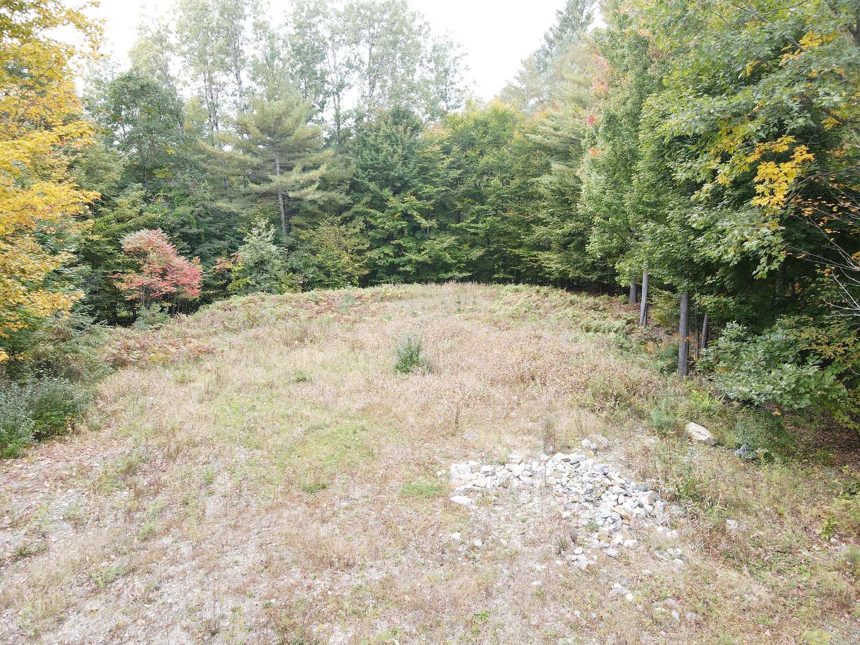 0.77 Acres of Residential Land for Sale in Farmington, Maine