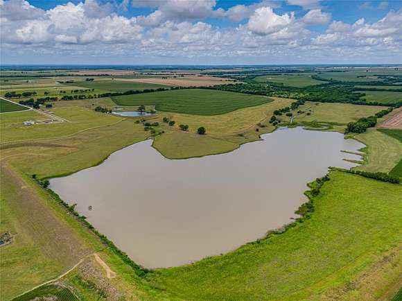 158 Acres of Agricultural Land for Sale in Hillsboro, Texas