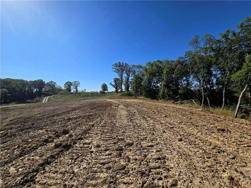 11.8 Acres of Land for Sale in Knob Noster, Missouri