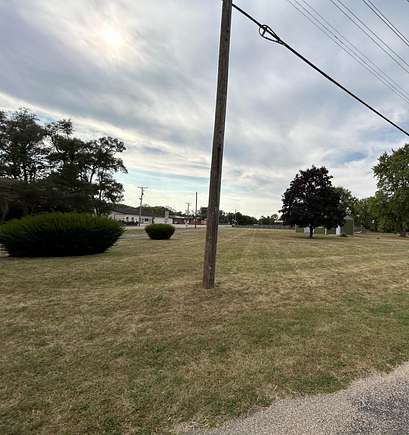 0.94 Acres of Commercial Land for Sale in Roscoe, Illinois