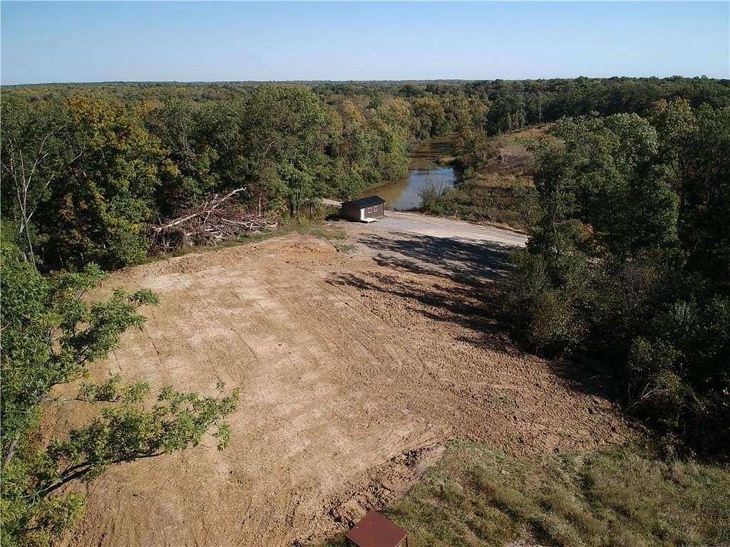 16.05 Acres of Recreational Land for Sale in Knob Noster, Missouri