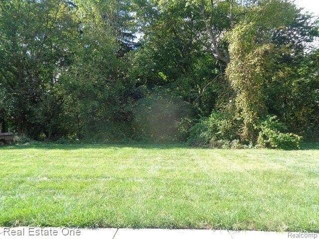 0.47 Acres of Residential Land for Sale in Detroit, Michigan