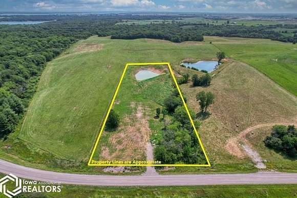 5 Acres of Residential Land for Sale in Plano, Iowa