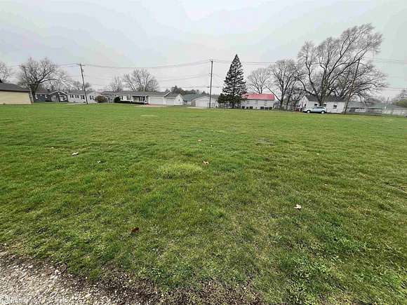 0.13 Acres of Residential Land for Sale in Burlington, Iowa