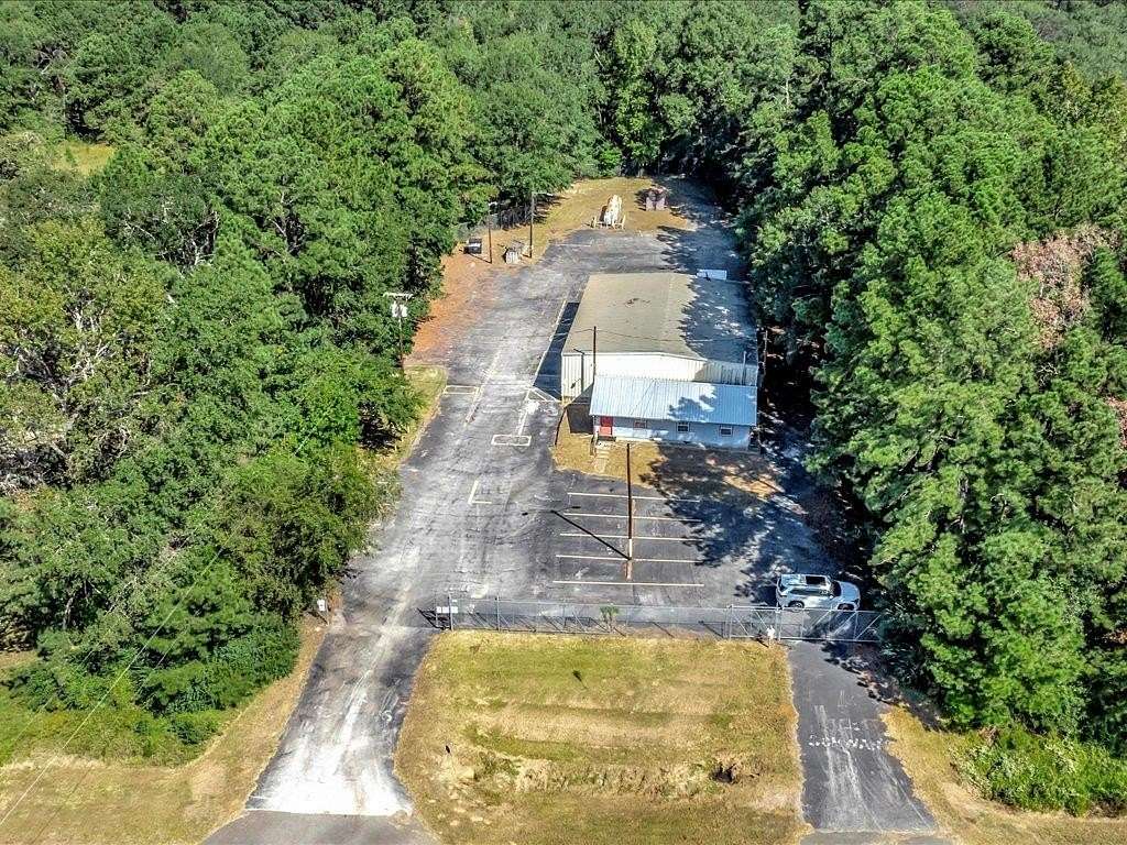 4.76 Acres of Improved Commercial Land for Sale in Nacogdoches, Texas