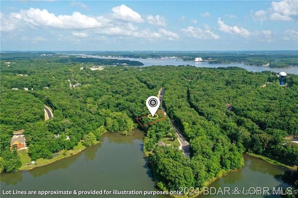 0.25 Acres of Residential Land for Sale in Village of Four Seasons, Missouri