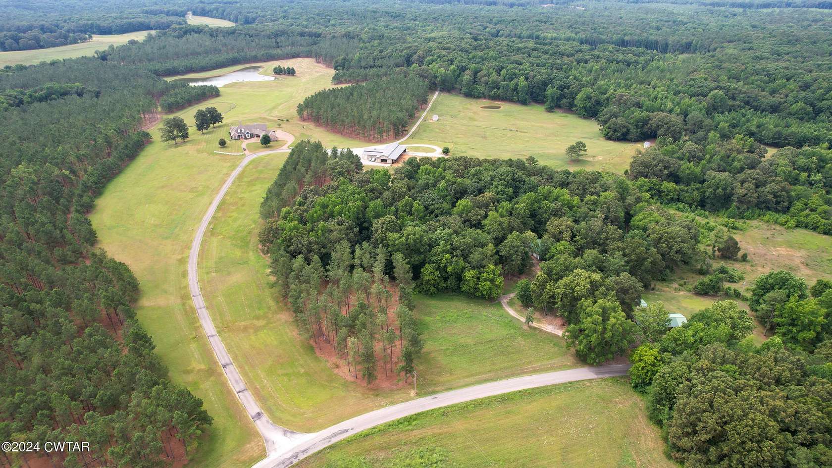 111.08 Acres of Land with Home for Sale in Wildersville, Tennessee