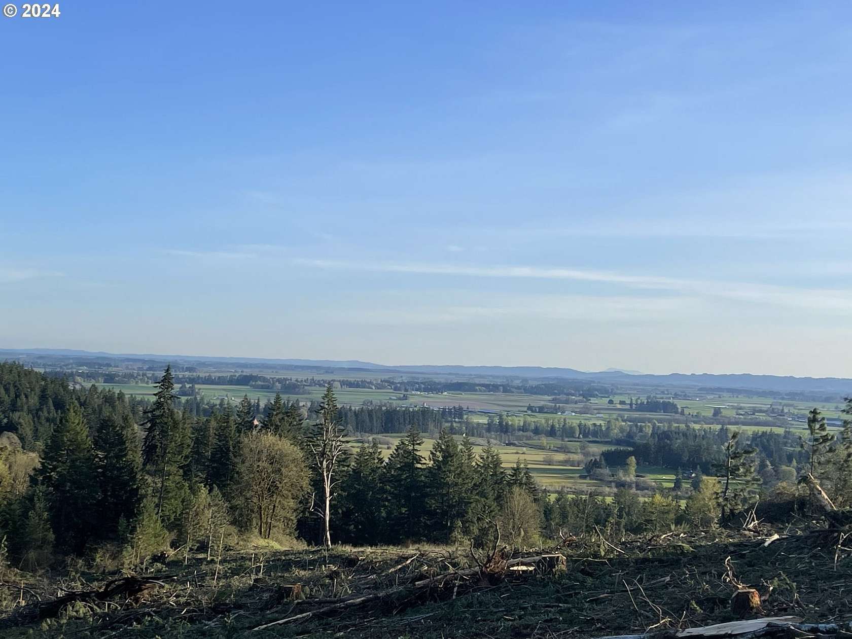 23.93 Acres of Agricultural Land for Sale in Newberg, Oregon