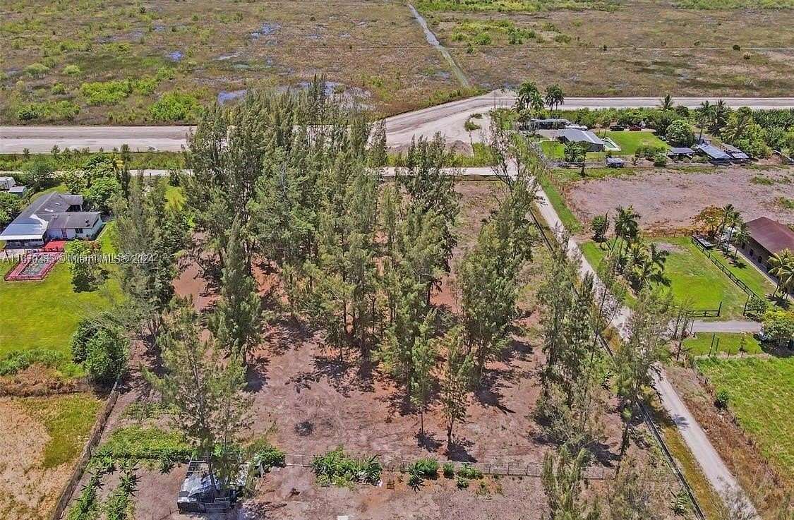 1.49 Acres of Land for Sale in Miami, Florida