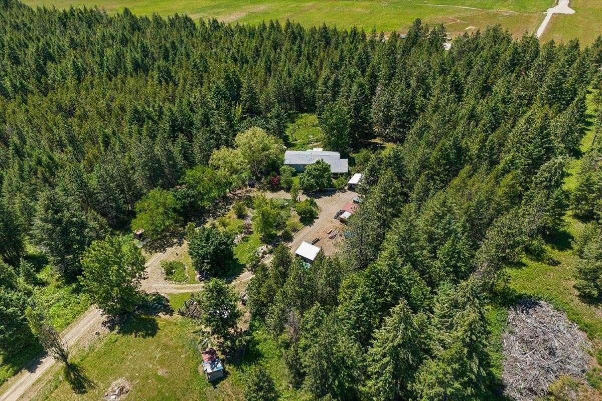 21.05 Acres of Land with Home for Sale in Deer Park, Washington