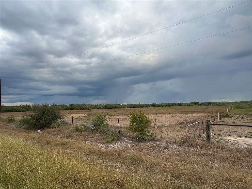 12.21 Acres of Land for Sale in Orange Grove, Texas