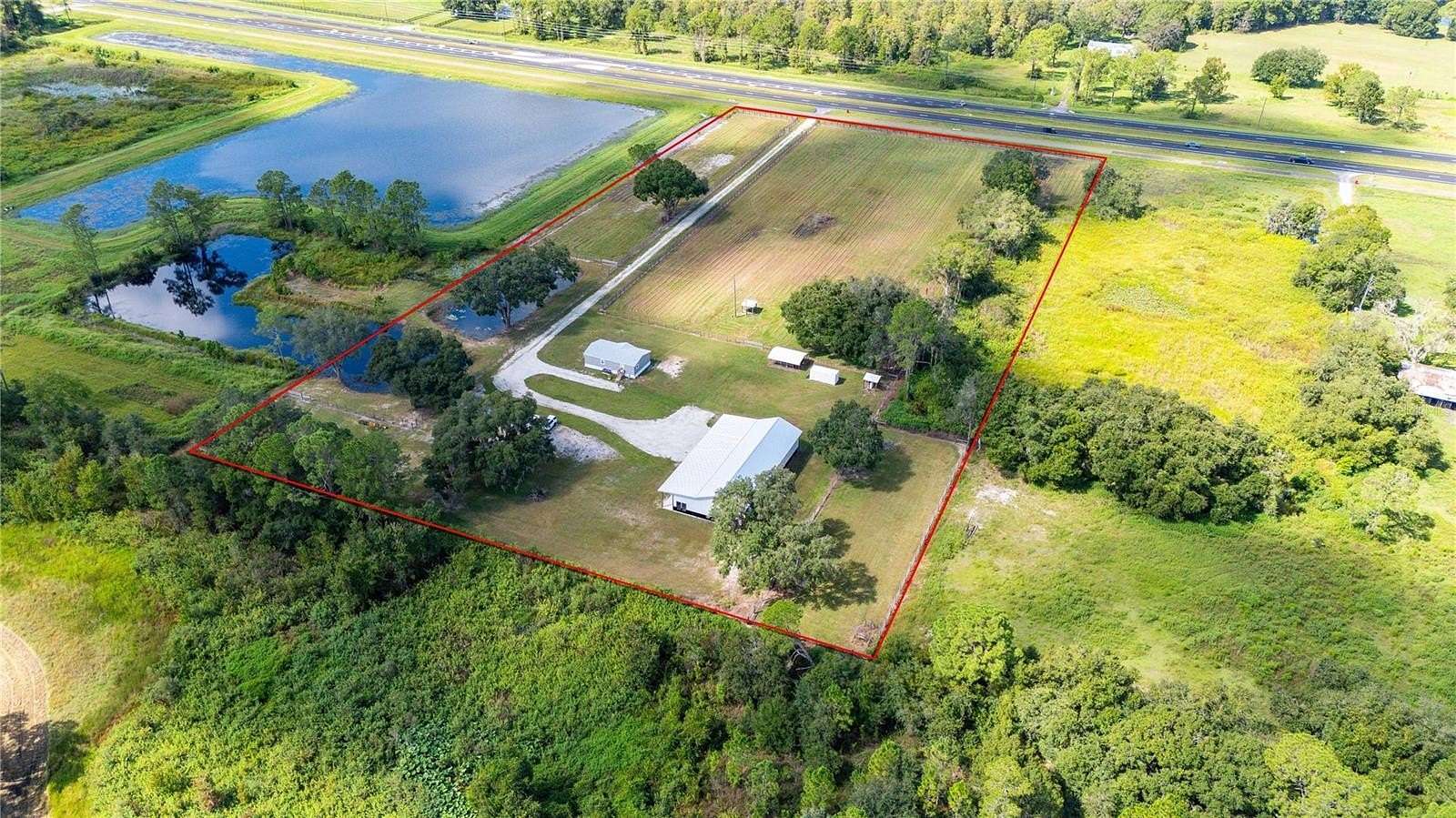 9.1 Acres of Land with Home for Sale in Webster, Florida