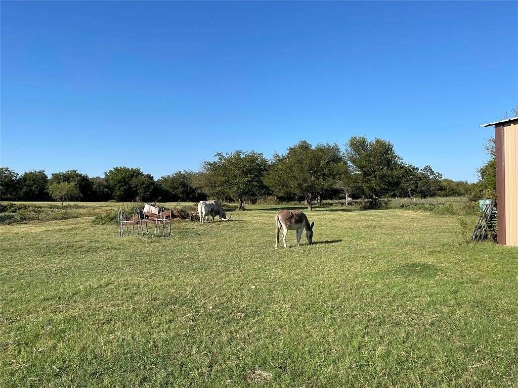 4.32 Acres of Residential Land with Home for Sale in Alvarado, Texas