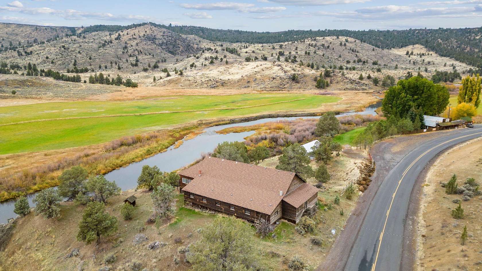 3.62 Acres of Residential Land with Home for Sale in Post, Oregon