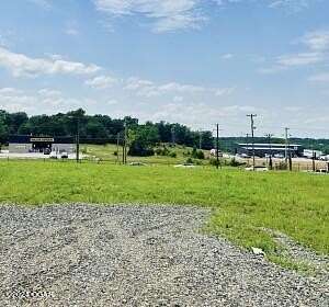 7 Acres of Improved Commercial Land for Sale in Joplin, Missouri