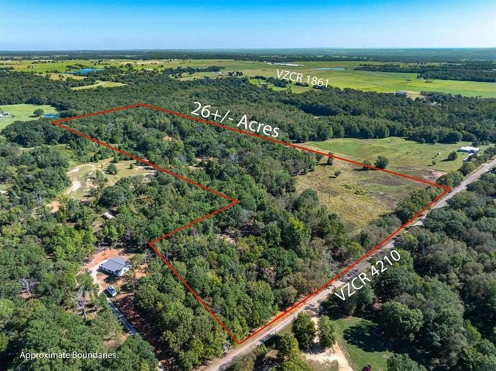 26.179 Acres of Improved Land for Sale in Athens, Texas