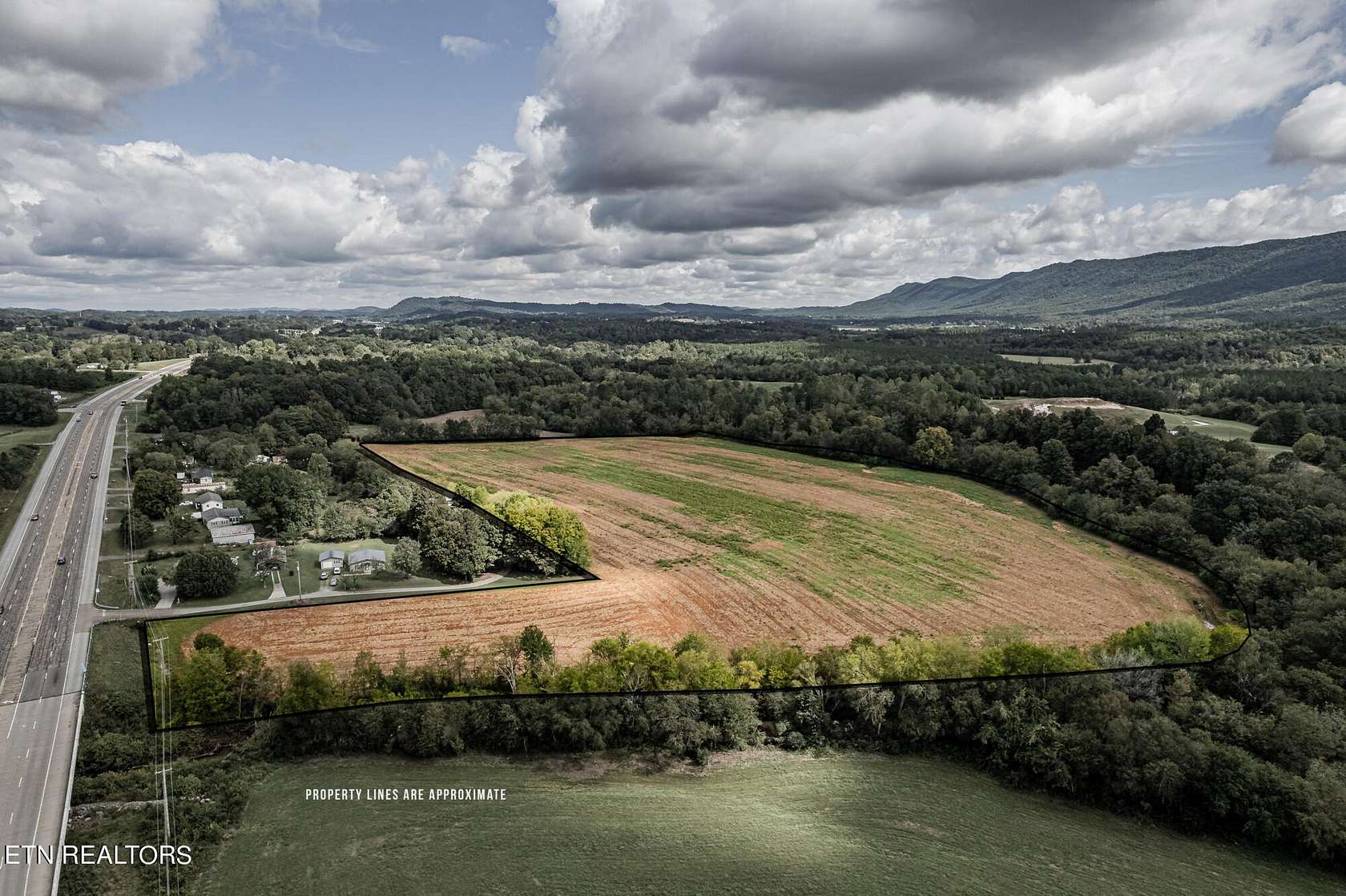 28.3 Acres of Recreational Land & Farm for Sale in Etowah, Tennessee