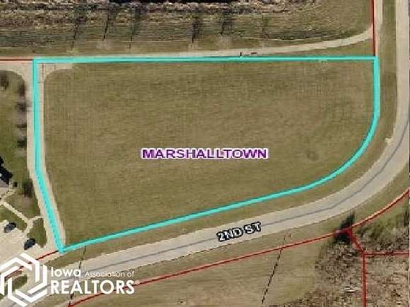 2.64 Acres of Residential Land for Sale in Marshalltown, Iowa