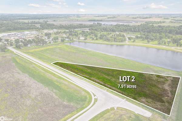 8 Acres of Commercial Land for Sale in Marshalltown, Iowa