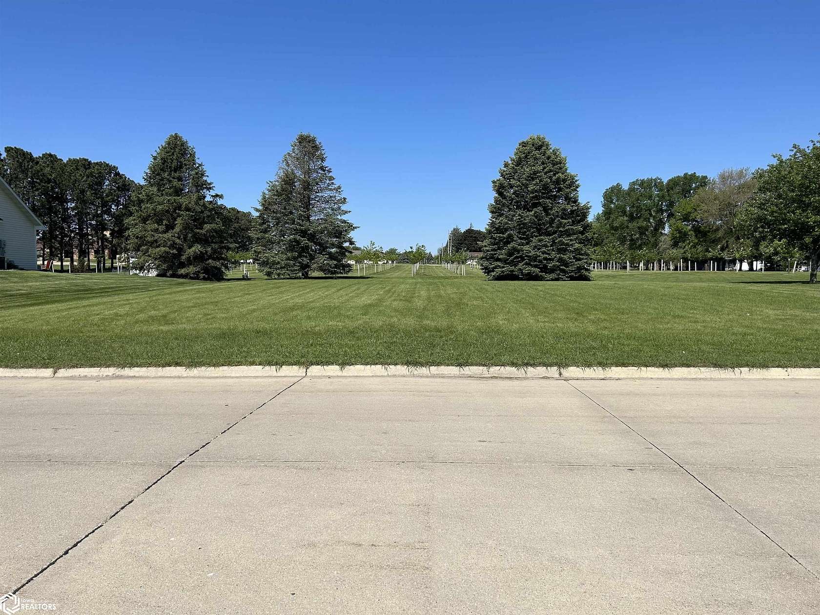 0.32 Acres of Land for Sale in Hampton, Iowa