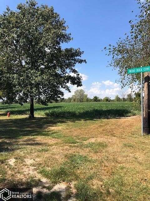 1.01 Acres of Residential Land for Sale in West Burlington, Iowa