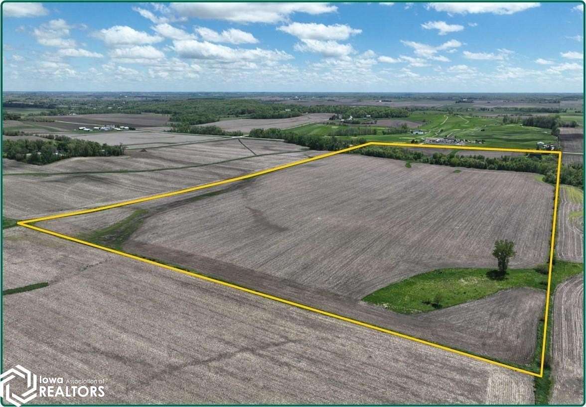 80 Acres of Agricultural Land with Home for Sale in Cedar Rapids, Iowa